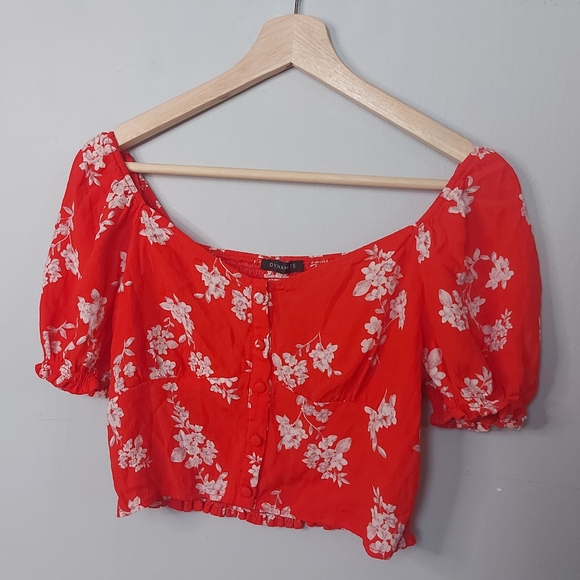 Red Dynamite Crop Blouse - Picture 1 of 4